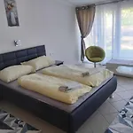 Hullám Apartamento *