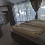 Hullám Apartamento Gyenesdiás