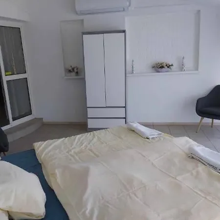 Hullám Apartman
