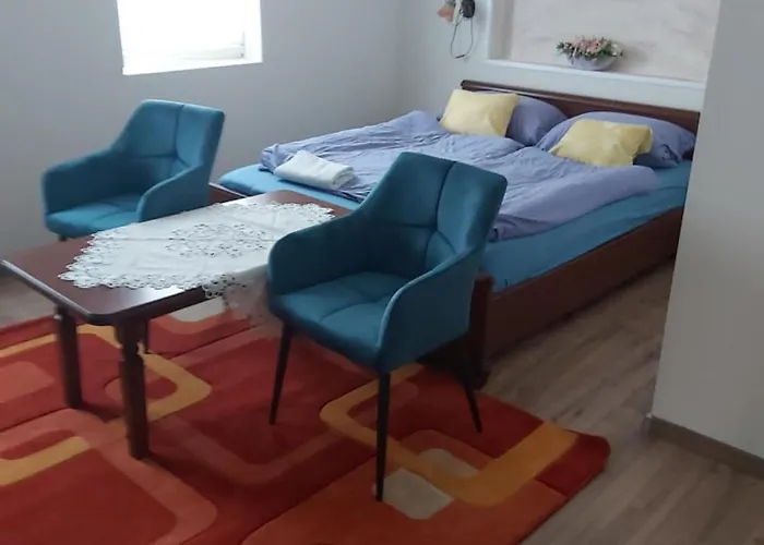 Hullam * Gyenesdiás